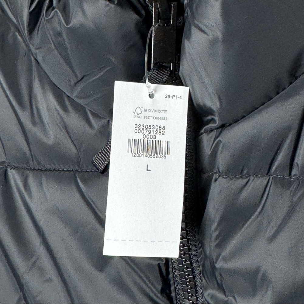 GAP ColdControl Black Puffer Vest Women’s L NWT Water Resistant - Picture 14 of 15